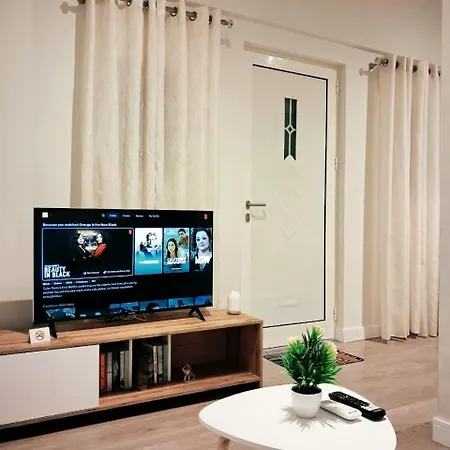 Near Airport Cozy - 2 Appartement *